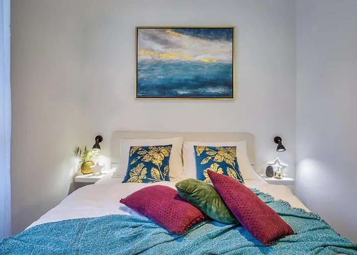 Daire Center Amphitheater Pula