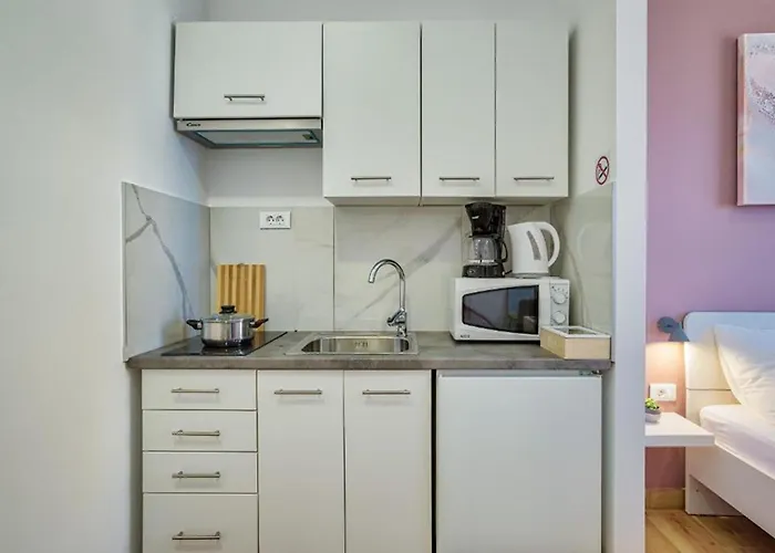 Center Amphitheater Daire Pula